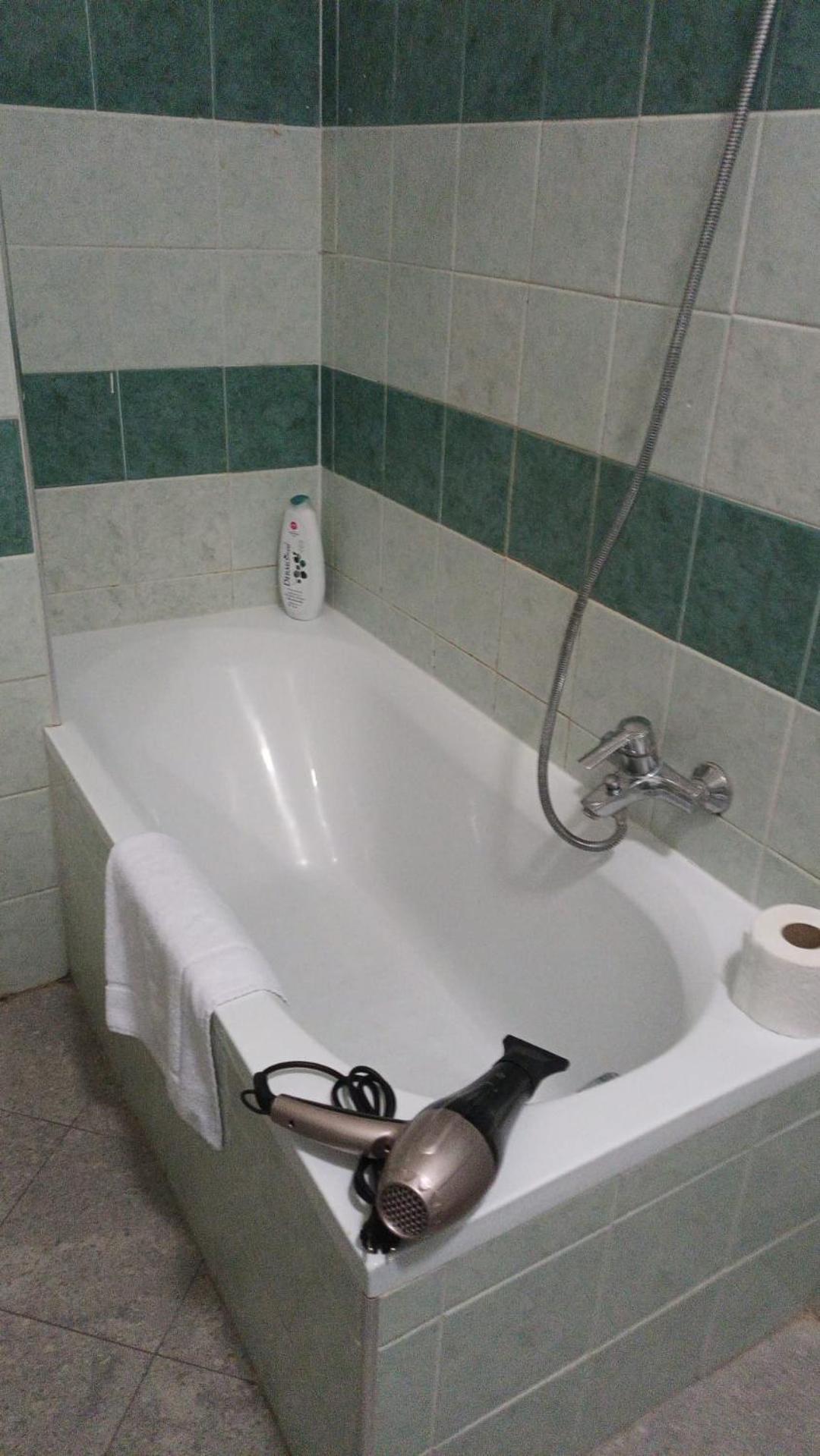 דירות ליבורנו Casa N 2 Con Parcheggio Privato E Colonnina Ricarica מראה חיצוני תמונה